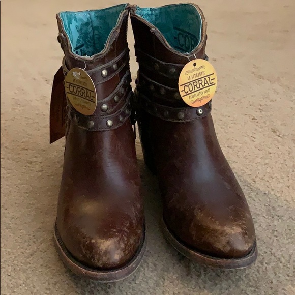 Corral ankle boots C2993, size 9